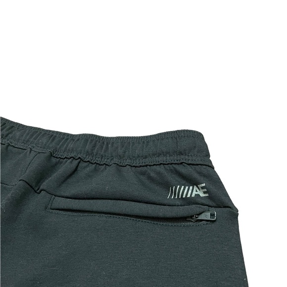 American Eagle Men’s Black Shorts Pockets Drawstring Athletic Size XL 5” - Picture 3 of 5